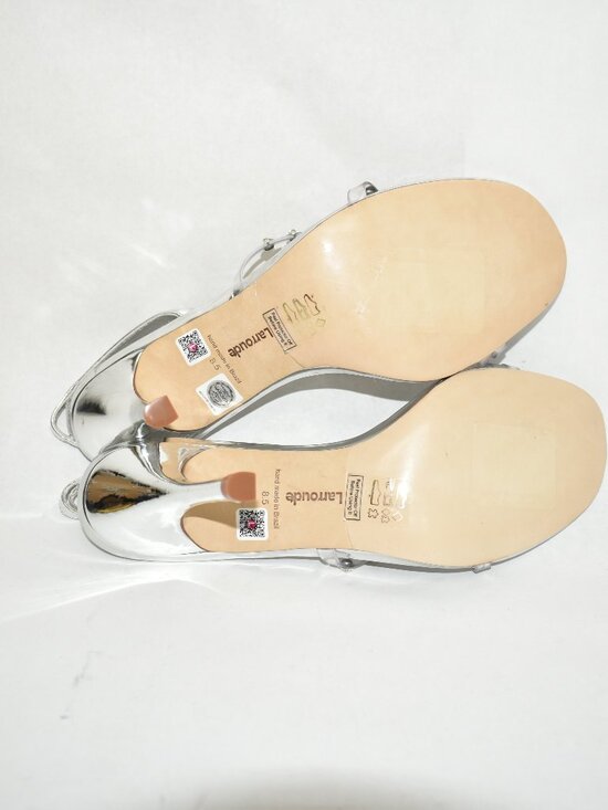 Larroude | Shoes | 40 Larroude Annie Sandal Silver Specchio  $400 LARROUDE Annie Sandal Silver Specchio Swarovski Crystals HEEL 8.5 (DB37)